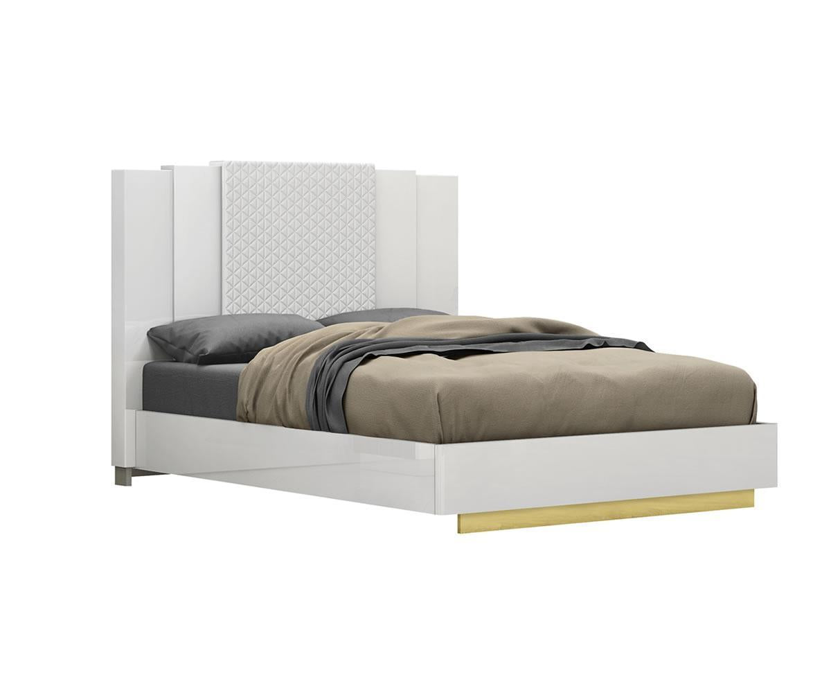 Tanner Queen Platform Bed