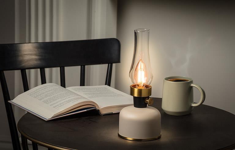 Lantern LED Lamp with Chimney in Ivory