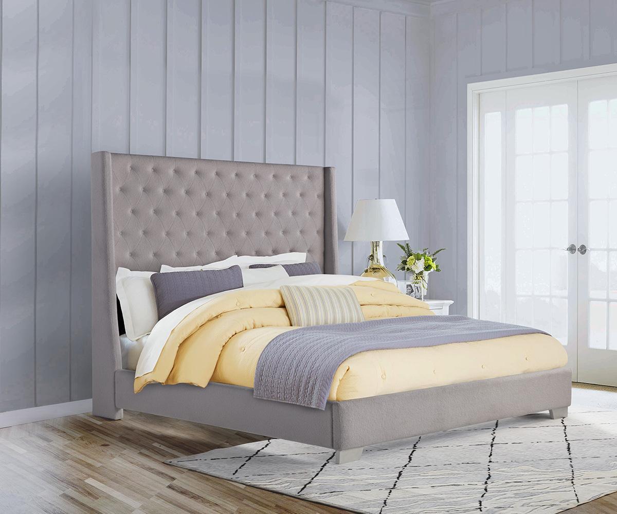 Queen Daria Platform Bed in Grey