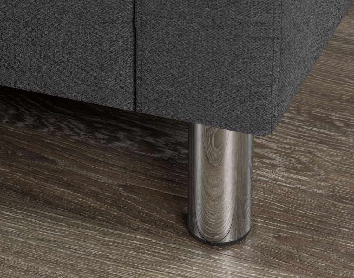 Sandra Sectional with Reversible Chaise