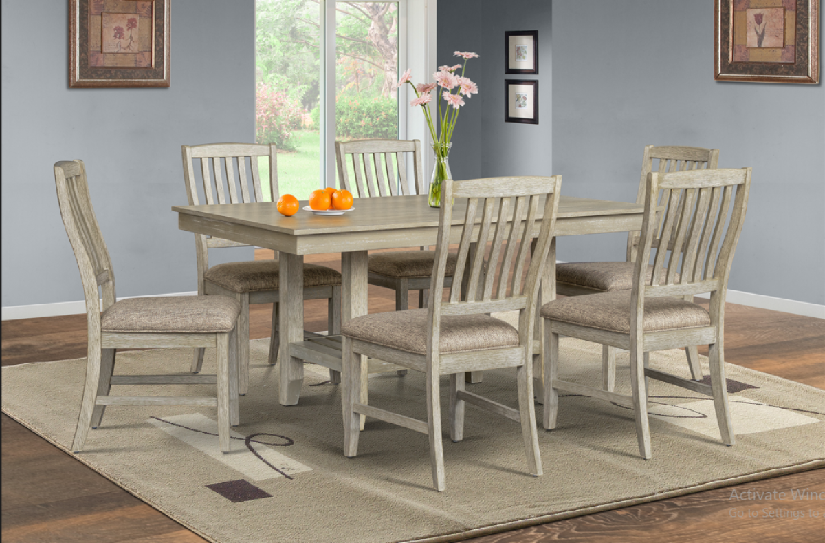 Victory Dining Set