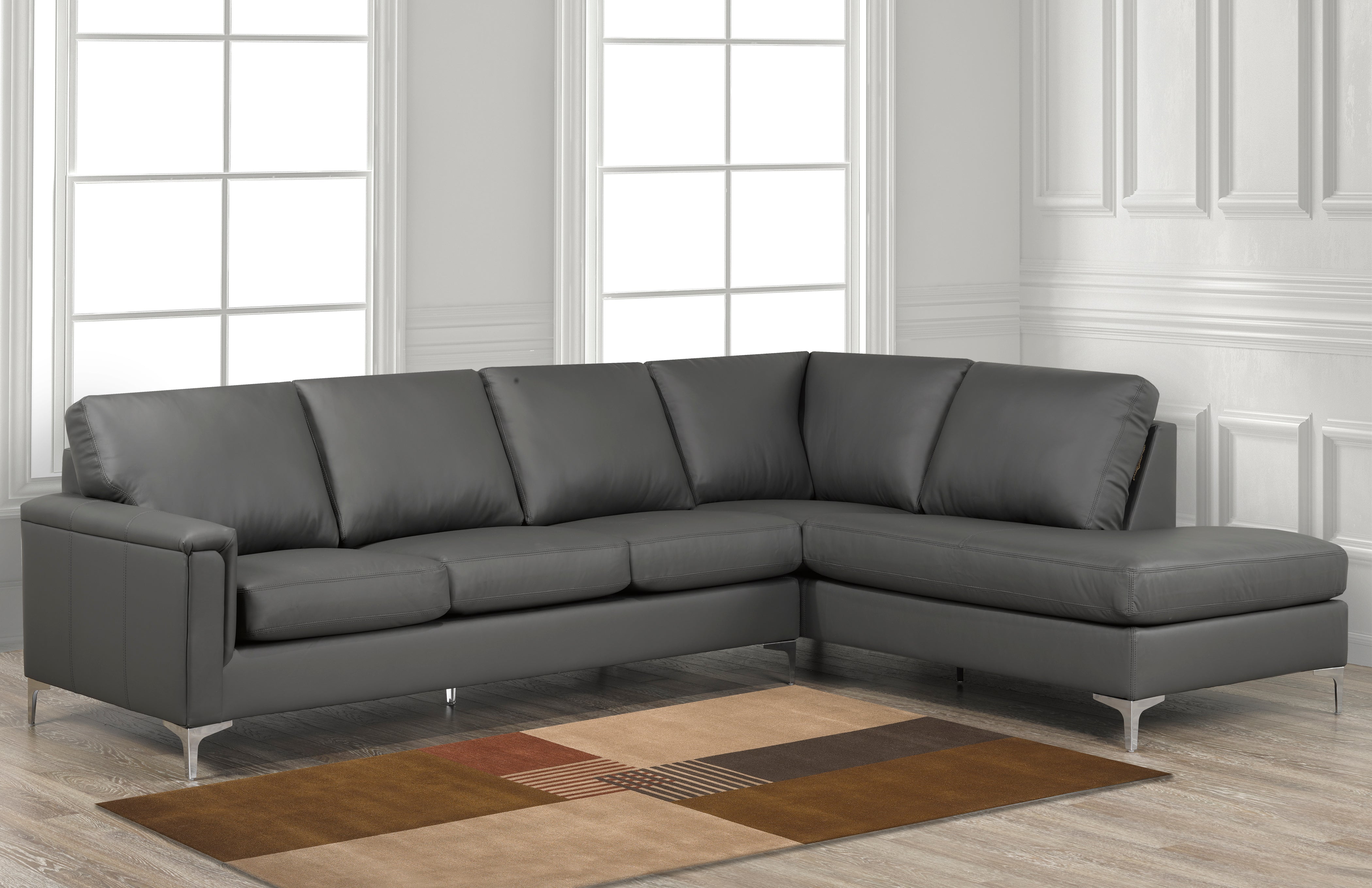 Bradley Sectional Sofa 🍁