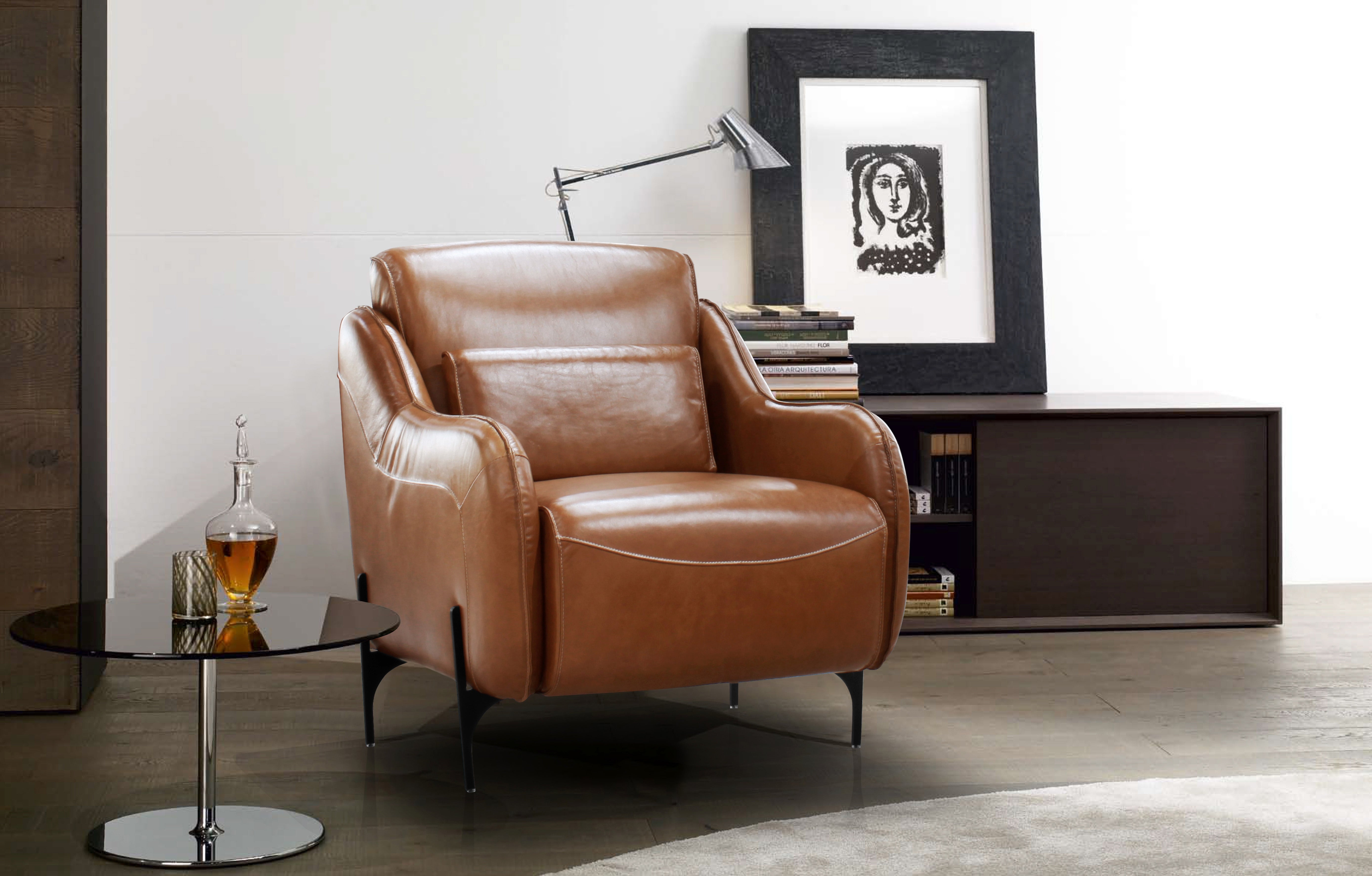 Palo Accent Chair with Pillow