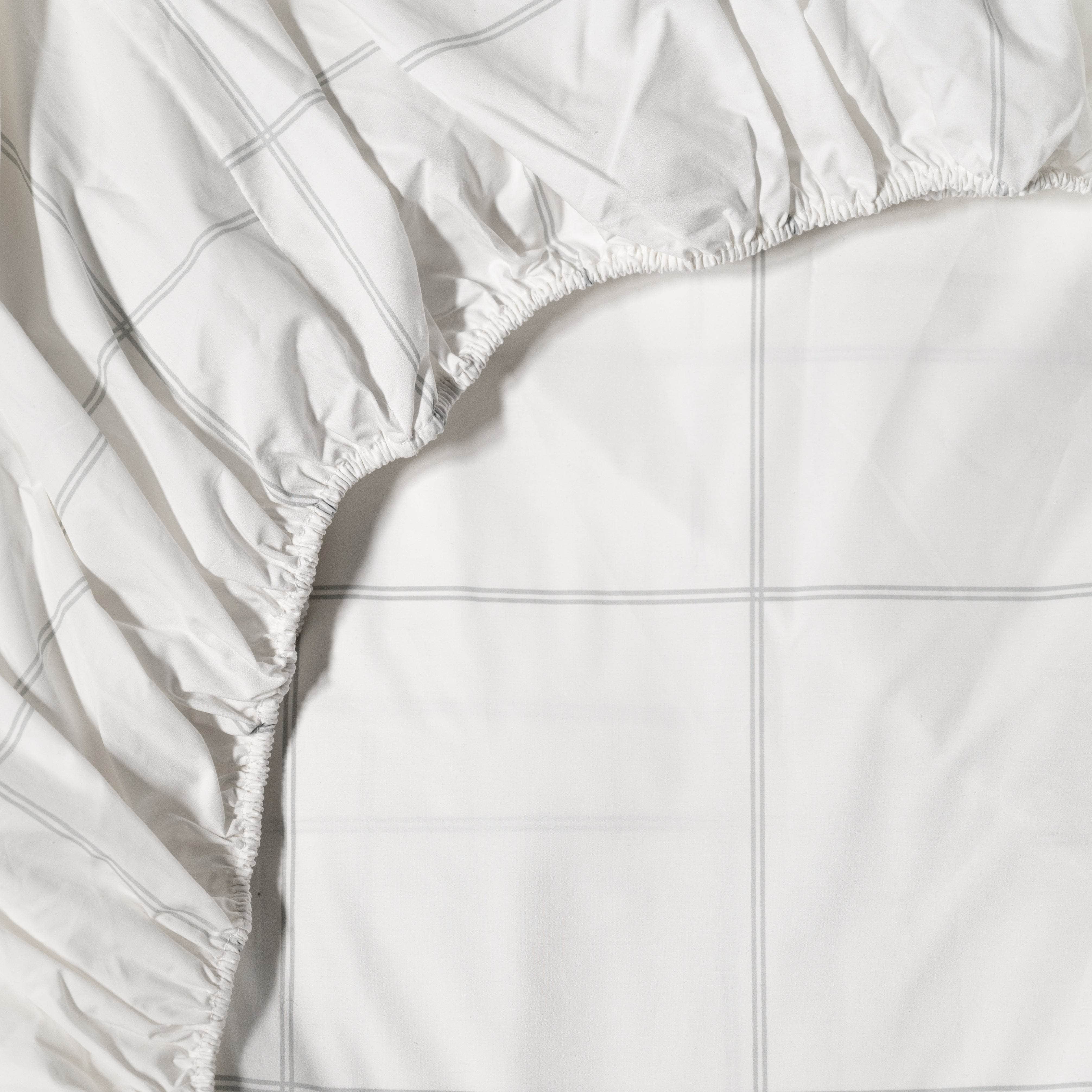 Essential Organic Percale Collection Fitted Sheet