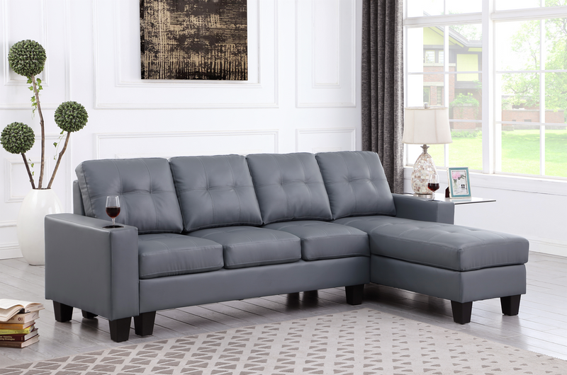Diamond Sectional with Reversible Chaise (PU)